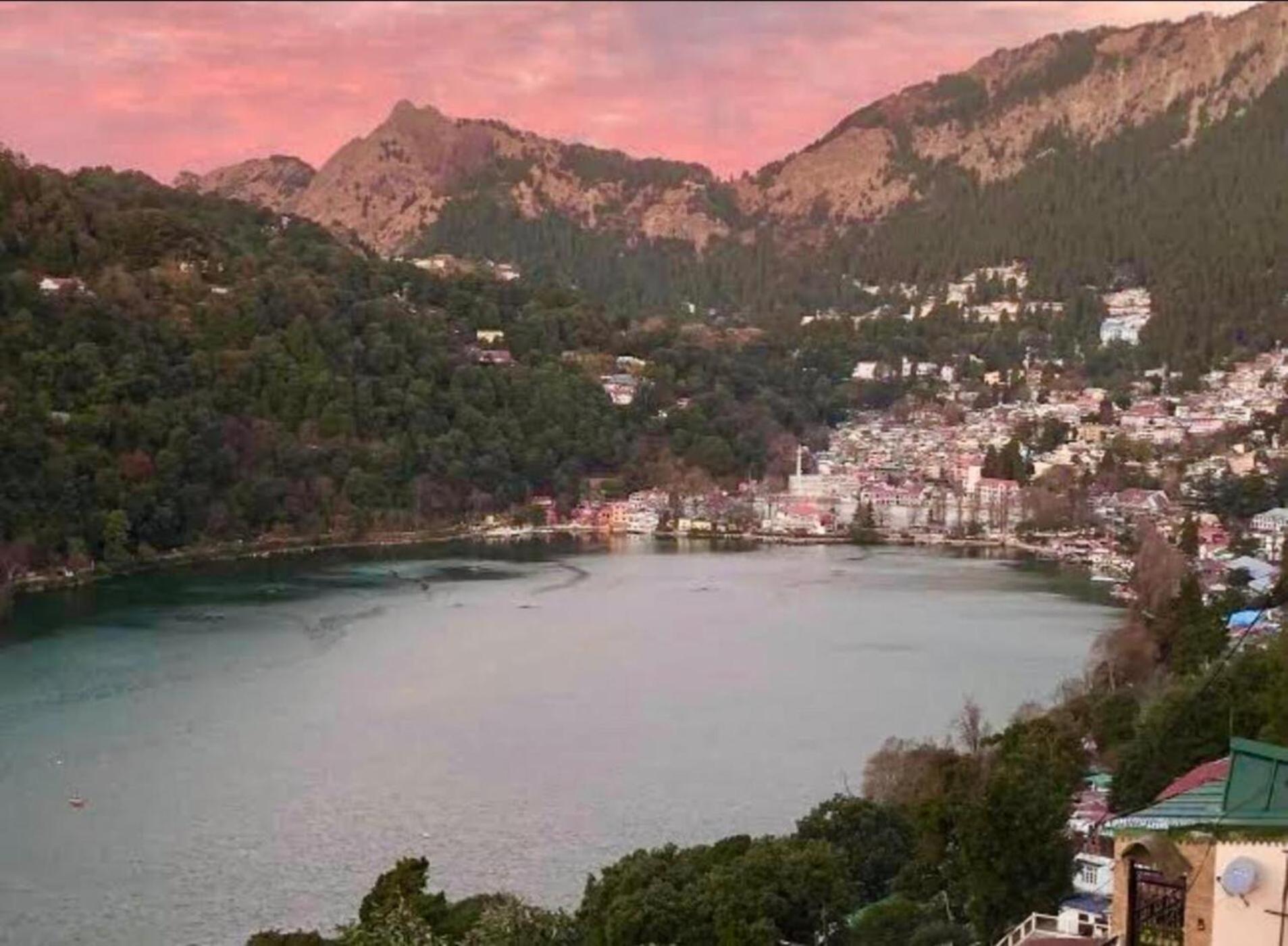 The Lake View Nainital Exteriör bild