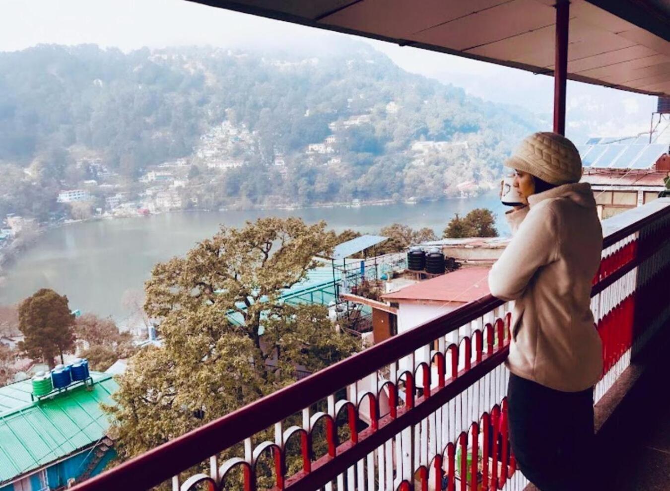 The Lake View Nainital Exteriör bild